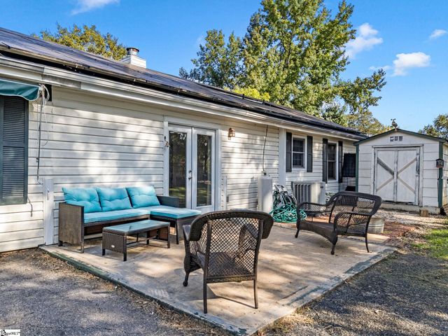 110 Coldspring Drive, Spartanburg, SC 29301