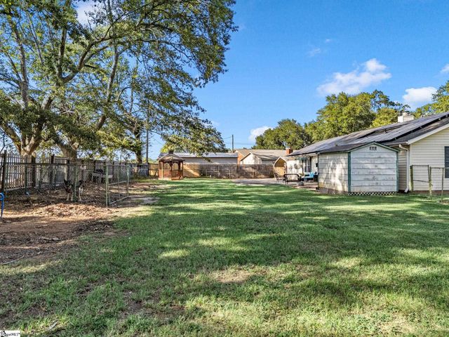 110 Coldspring Drive, Spartanburg, SC 29301