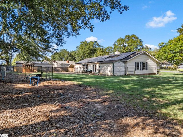 110 Coldspring Drive, Spartanburg, SC 29301