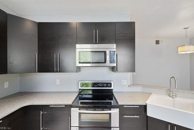 1040 Brandon Ave Apt 5, Norfolk, VA 23507