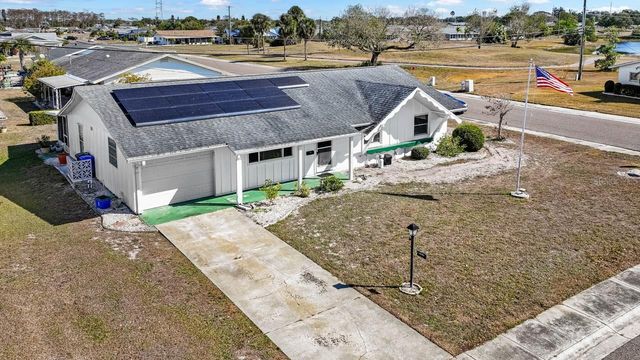 1001 AUGUSTA DRIVE, Sun City Center, FL 33573