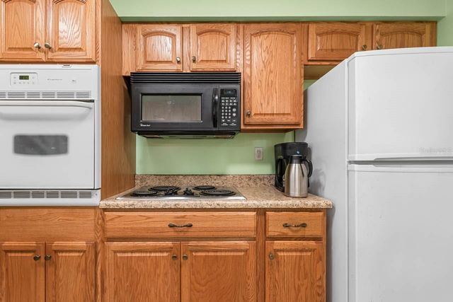 1001 AUGUSTA DRIVE, Sun City Center, FL 33573