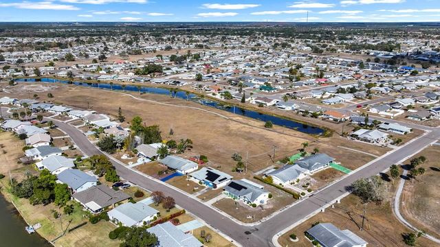 1001 AUGUSTA DRIVE, Sun City Center, FL 33573