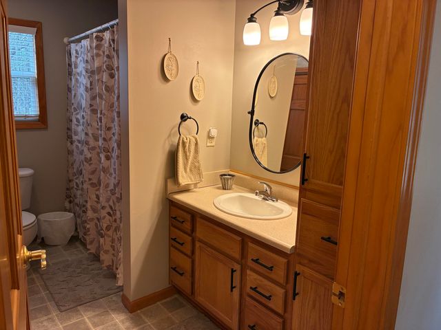 5019 Kings Way, Gladwin, MI 48624