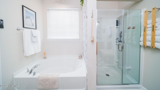 273 Cable Lake Circle, Calabash, NC 28467