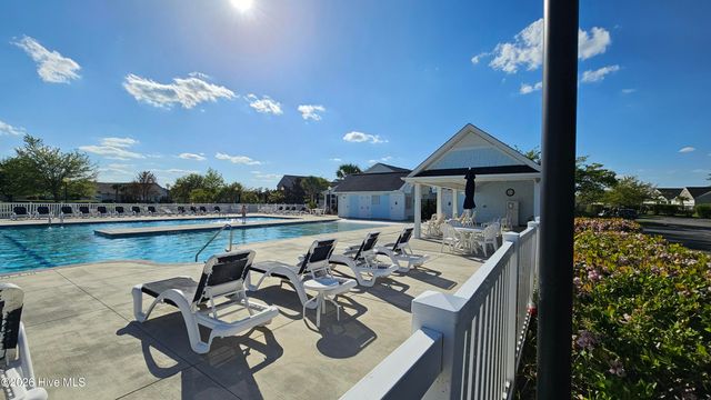 273 Cable Lake Circle, Calabash, NC 28467