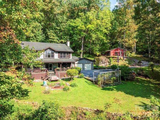 150 Sorghum Drive, Waynesville, NC 28785