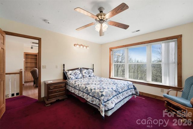 150 Sorghum Drive, Waynesville, NC 28785