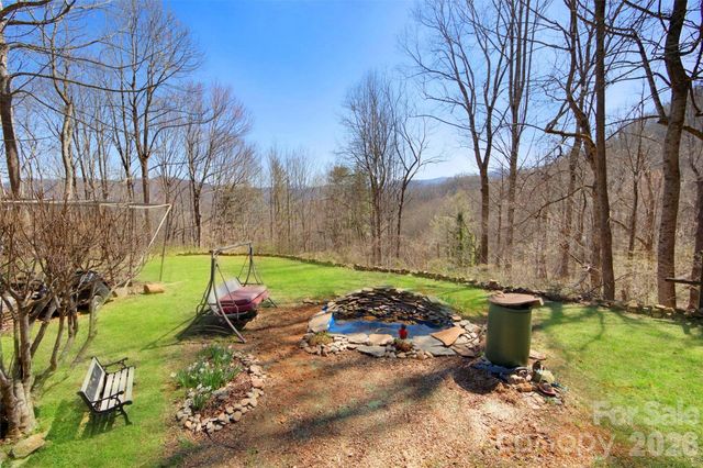150 Sorghum Drive, Waynesville, NC 28785