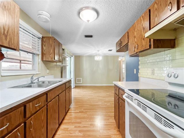 3307 18TH AVENUE SE, Ruskin, FL 33570