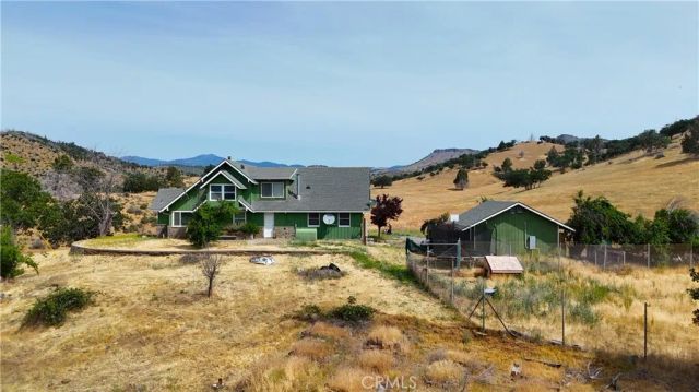 405 Old Cottonwood Creek Rd, Hornbrook, CA 96044