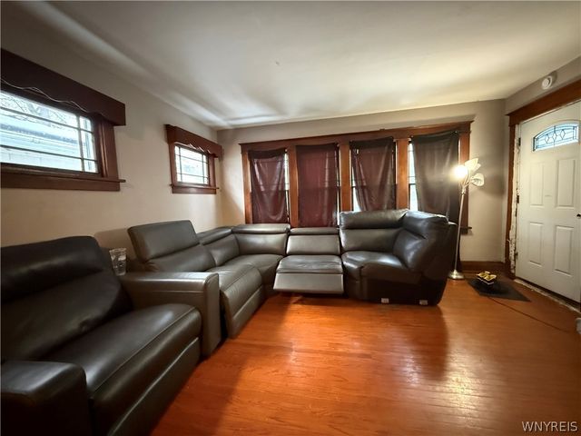 661 Minnesota Avenue, Buffalo, NY 14215