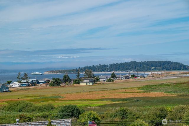 1243 Farragut Drive, Coupeville, WA 98239
