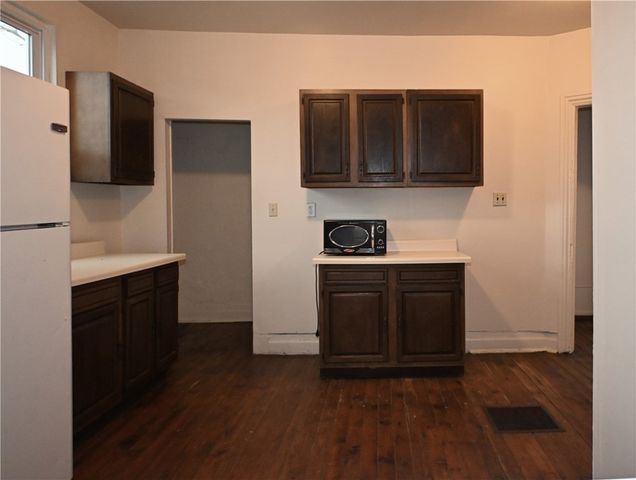 417 Lawn Street, Oakland, PA 15213