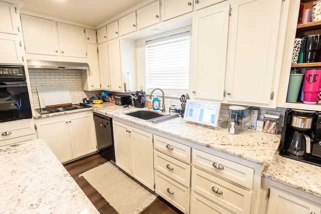 809 E Highway 82, Nocona, TX 76255