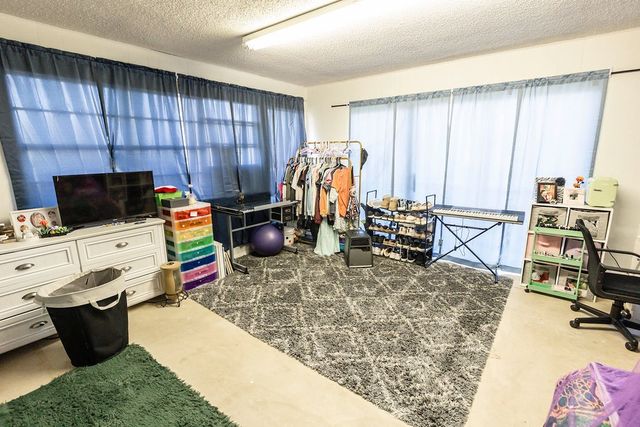 809 E Highway 82, Nocona, TX 76255