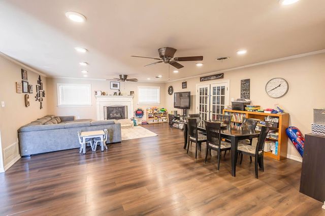 809 E Highway 82, Nocona, TX 76255