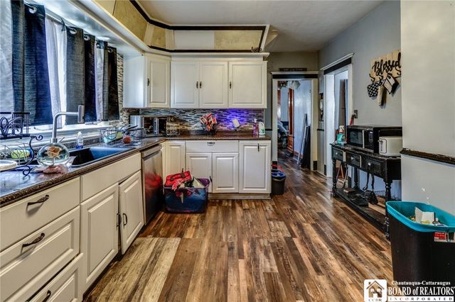 91 Oliver Street, Lockport City, NY 14094