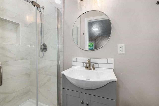 4317 Brookside Drive, Forest Park, GA 30297