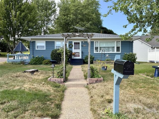 404 Edward Street, Chippewa Falls, WI 54729