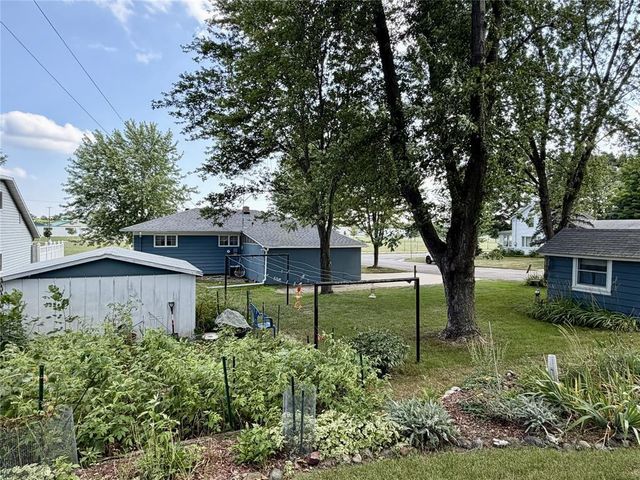 404 Edward Street, Chippewa Falls, WI 54729