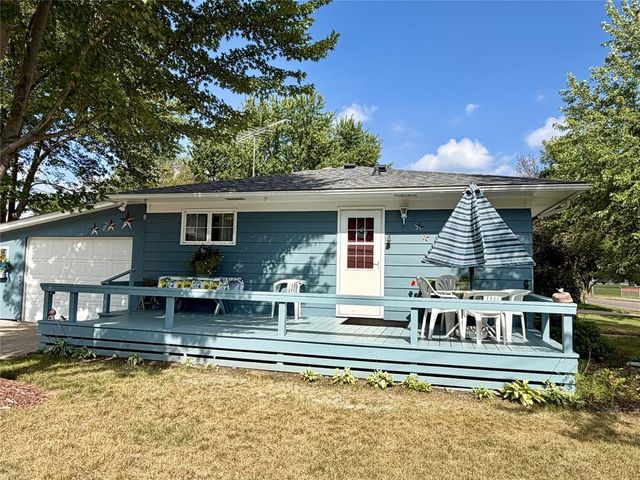 404 Edward Street, Chippewa Falls, WI 54729