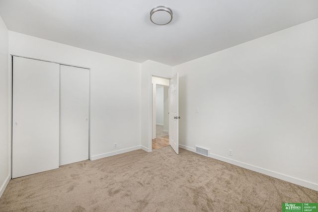 5640 Ruggles Street, Omaha, NE 68104