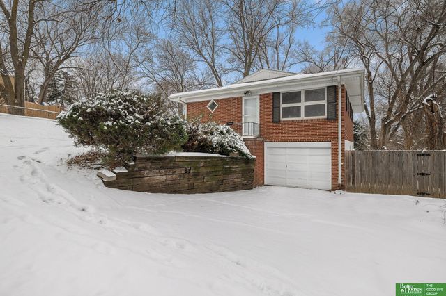 5640 Ruggles Street, Omaha, NE 68104