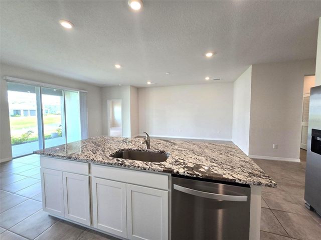 611 160TH STREET E, Bradenton, FL 34212