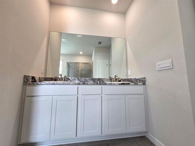 611 160TH STREET E, Bradenton, FL 34212