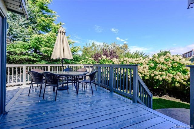 132 Blackheath Road, Lido Beach, NY 11561
