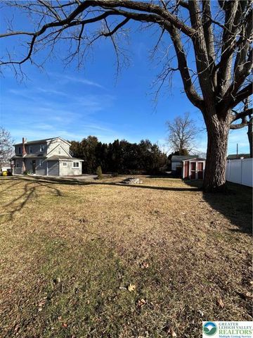 1658 Dennis Street, Bethlehem City, PA 18020