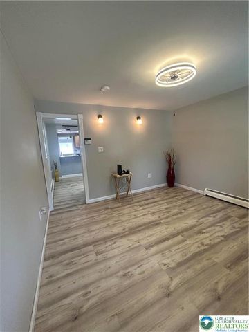 1658 Dennis Street, Bethlehem City, PA 18020