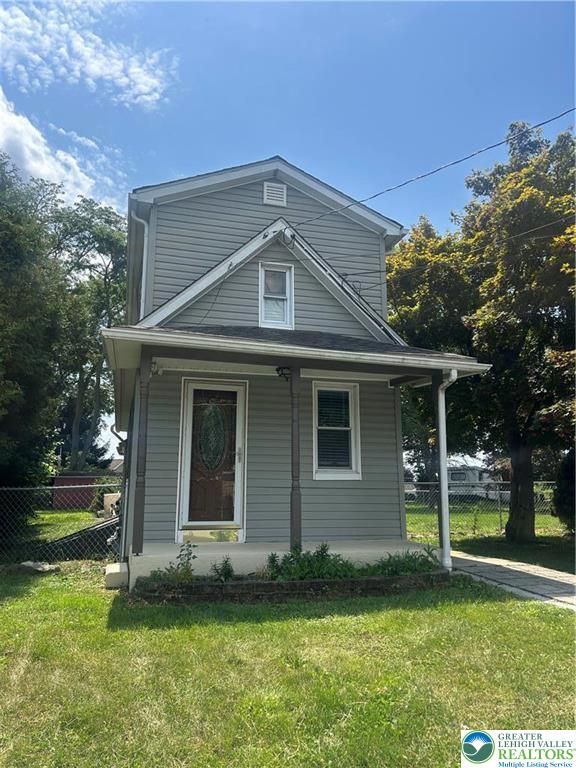 1658 Dennis Street, Bethlehem City, PA 18020