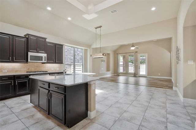 855 Forest Street, Little Elm, TX 76227