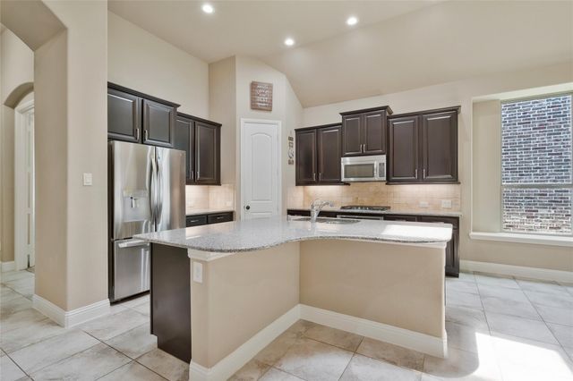 855 Forest Street, Little Elm, TX 76227