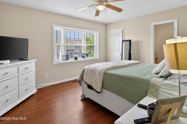 2128 Flagstone Court G7, Greenville, NC 27834