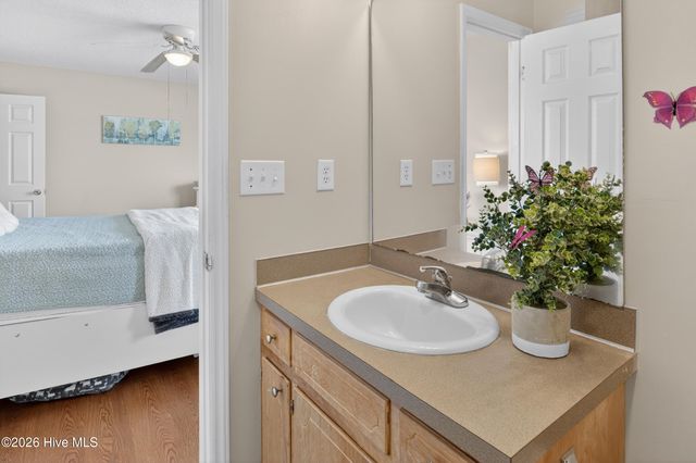 2128 Flagstone Court G7, Greenville, NC 27834