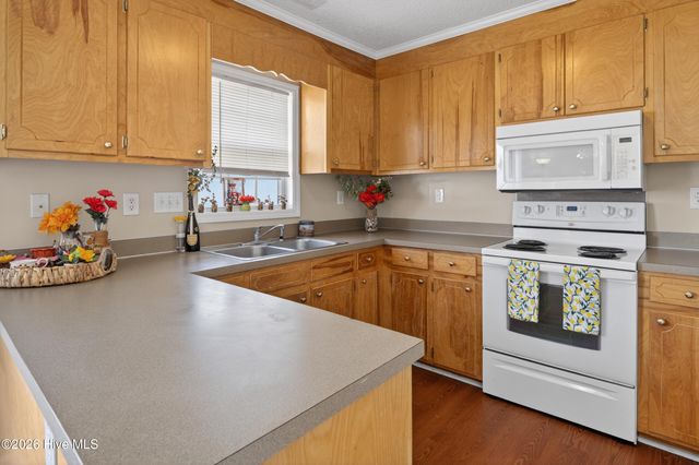 2128 Flagstone Court G7, Greenville, NC 27834