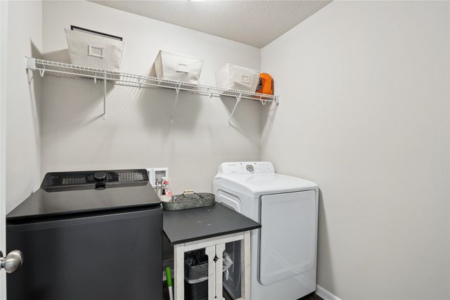 2411 NW Beechwood Street, Ankeny, IA 50023