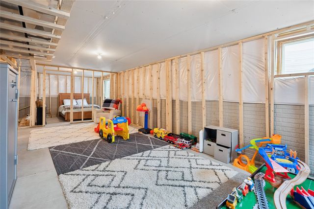 2411 NW Beechwood Street, Ankeny, IA 50023