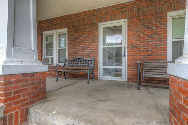 1132 S Atlanta Avenue, Tulsa, OK 74104