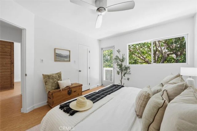 2448 Riverside Pl, Los Angeles, CA 90039