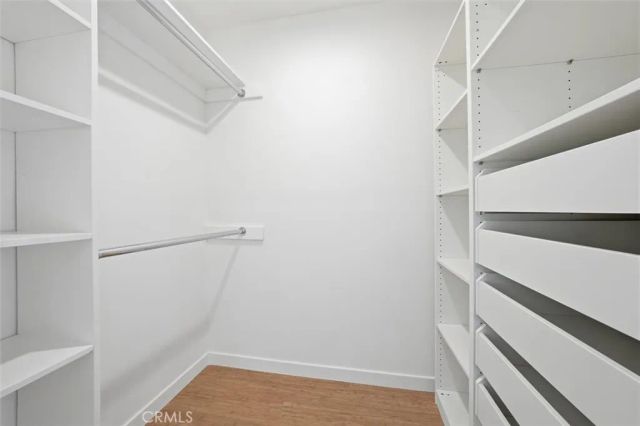 2448 Riverside Pl, Los Angeles, CA 90039
