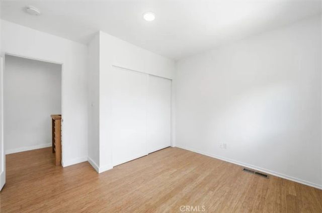 2448 Riverside Pl, Los Angeles, CA 90039