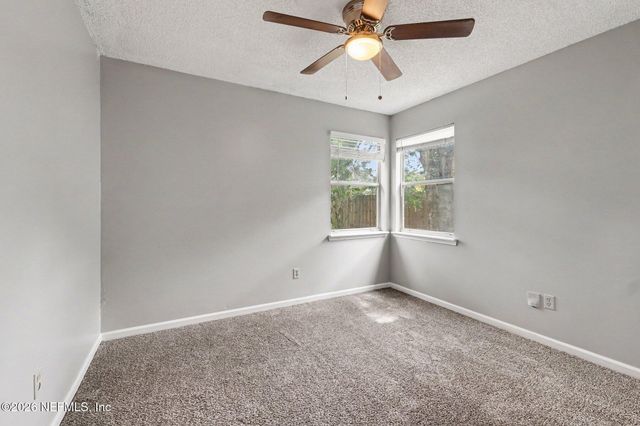 8520 MOSS POINTE TRL Trail N, Jacksonville, FL 32244
