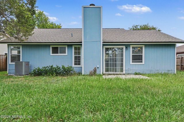 8520 MOSS POINTE TRL Trail N, Jacksonville, FL 32244