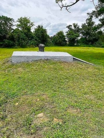 11099 14 Highway, Big Flat, AR 72617