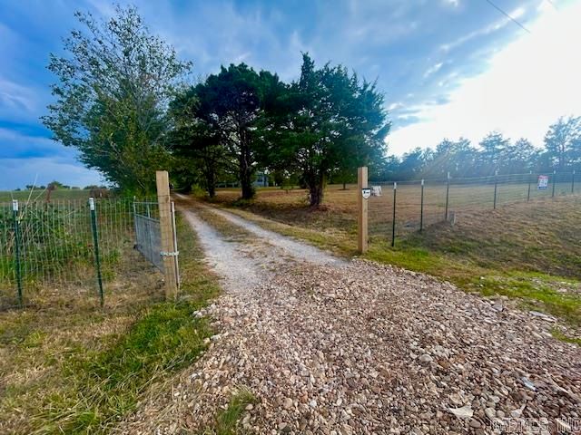 11099 14 Highway, Big Flat, AR 72617