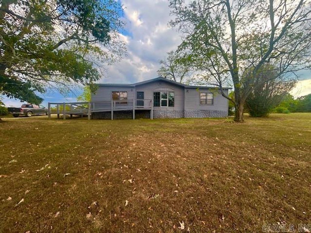 11099 14 Highway, Big Flat, AR 72617